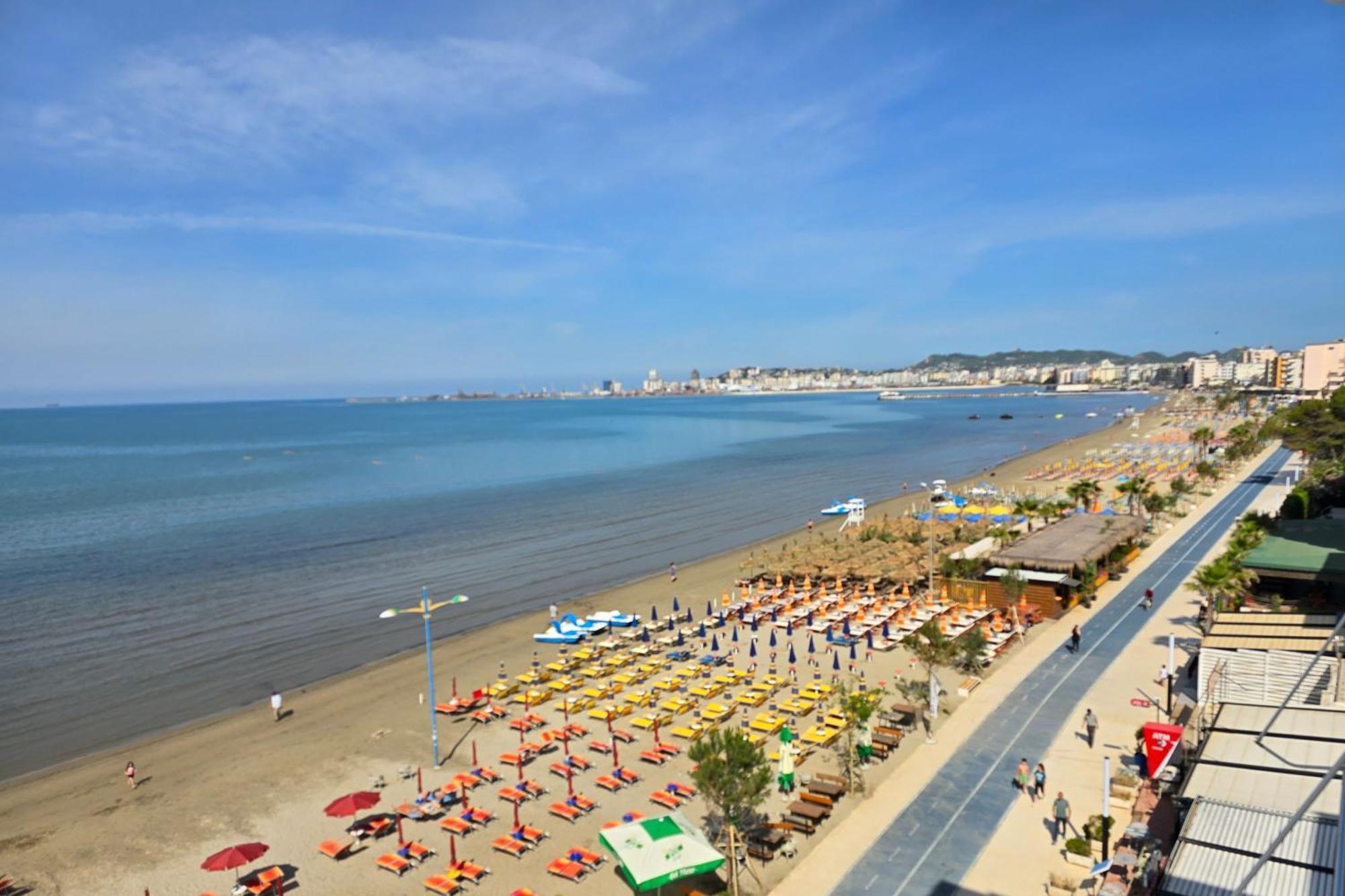 Sea View Apartments In Durres Exterior photo